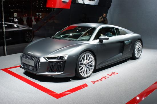 Siêu xe Audi mới R8 2016 sử dụng hệ thống khung gầm làm từ nhôm và sợi carbon Siêu xe Audi mới R8 2016 sử dụng hệ thống khung gầm làm từ nhôm và sợi carbon