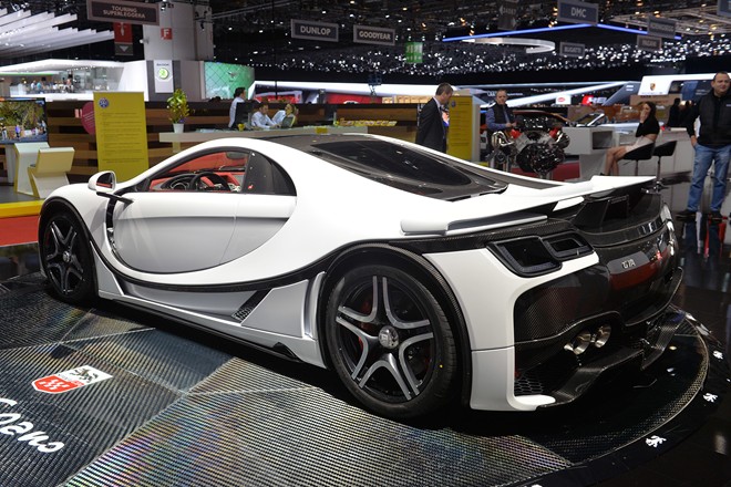Động cơ được trang bị tr&ecirc;n si&ecirc;u xe mới GTA Spano l&agrave; loại tăng &aacute;p k&eacute;p, V10, 8.0 l&iacute;t được thừa hưởng từ Dodge Viper