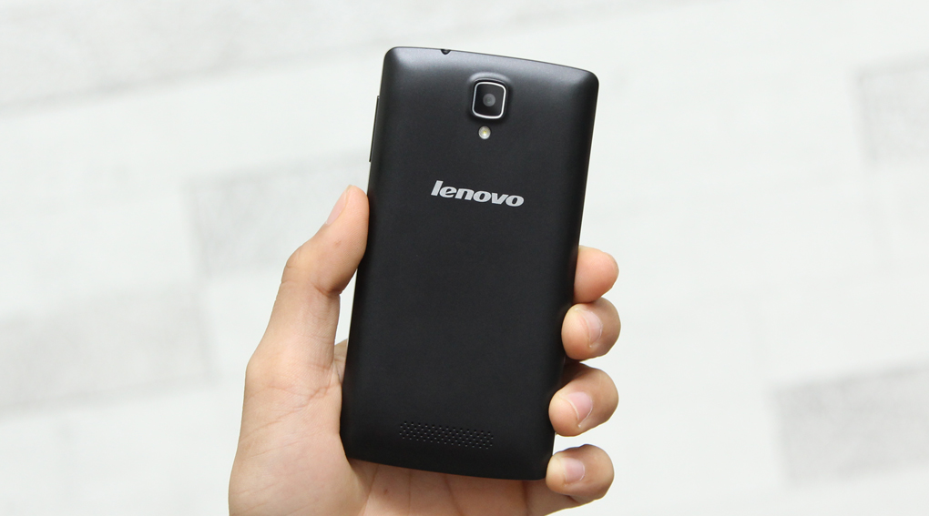 Lenovo A1000 d&ugrave;ng pin chuẩn Li-Po c&oacute; thể th&aacute;o rời