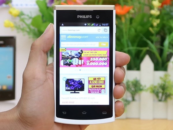 Smartphone gi&aacute; rẻ Phillps S308 đối thủ cạnh tranh của  Zenphone 4 hay Lumia 530