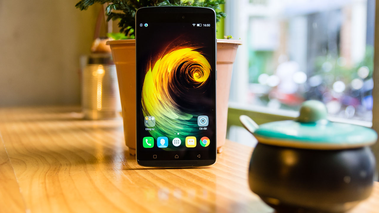 Lenovo A7010 l&agrave; smartphone gi&aacute; rẻ nhưng chạy Android 5.1 Lollipop khi b&aacute;n ra