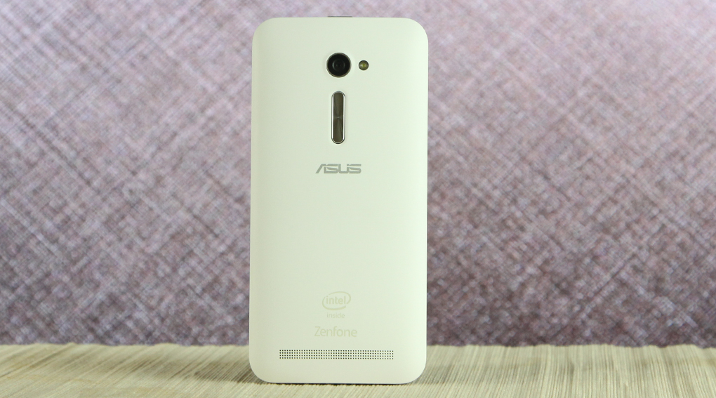 Asus ZenFone 2 (ZE500CL) l&agrave; smartphone gi&aacute; rẻ sở hữu thiết kế mới đẹp mắt, đẳng cấp