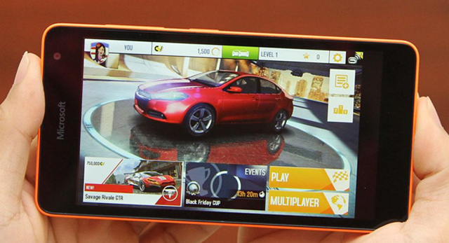 Ấn tượng với chiếc smartphone gi&aacute; rẻ Lumia c&oacute; camera 13 chấm
