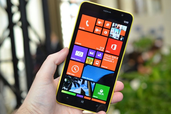 Smartphone gi&aacute; rẻ mang thương hiệu Nokia đẹp mắt