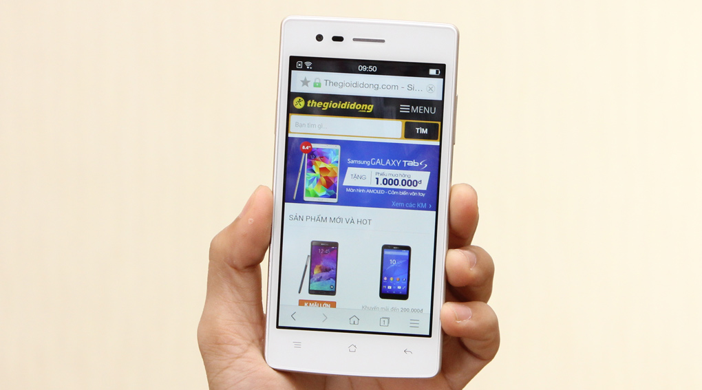 Smartphone gi&aacute; rẻ 2 sim 2 s&oacute;ng OPPO Neo 5 chụp ảnh 'tự sướng' cực đỉnh