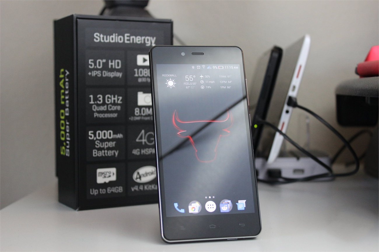 Blu Studio Energy cho dung lượng pin l&ecirc;n đến gần 15 giờ đồng hồ