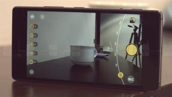 Smartphone gi&aacute; rẻ Lenovo Vibe Shot chụp h&igrave;nh cực đỉnh