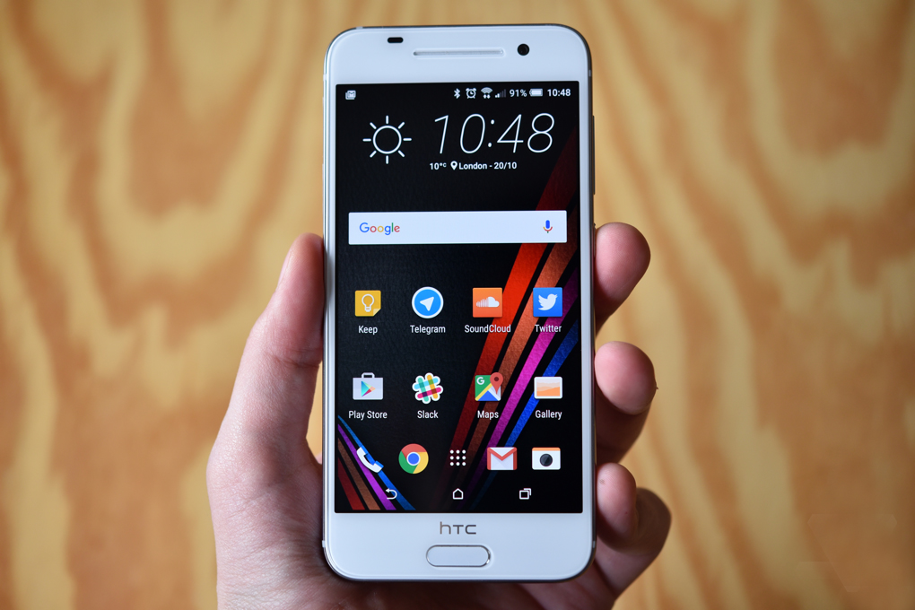 Smartphone hot nhất HTC One A9 sở hữu nhiều đặc điểm nổi bật của một d&ograve;ng smartphone cao cấp nhưng gi&aacute; th&agrave;nh lại vừa phải