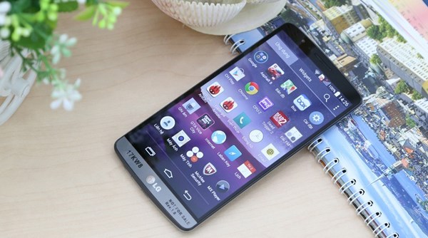 Smartphone hot nhất LG G3 sở hữu thiết kế thời trang đẹp mắt, cấu h&igrave;nh tốt