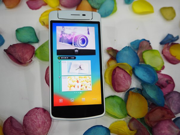 Smartphone hot nhất OPPO N1 Mini gọn nhẹ đẹp mắt, c&oacute; camera xoay 2 chiều cực 'chất'