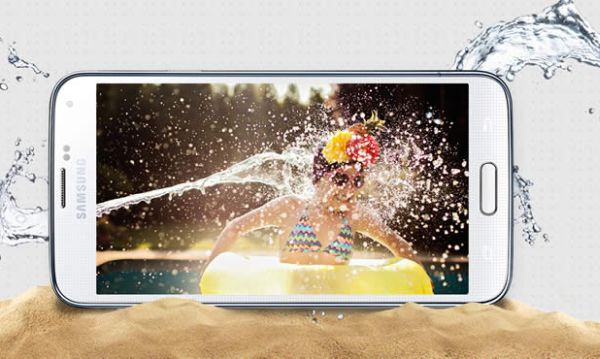 Samsung cũng g&oacute;p mặt trong loạt smartphone chống nước hiệu quả