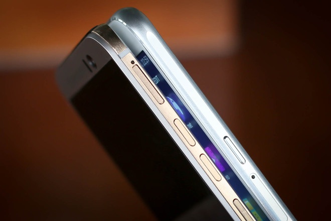HTC One M9 nặng hơn do c&oacute; kết cấu vỏ kim loại