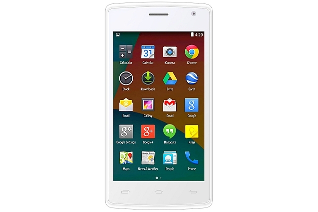 Fly Snap sở hữu mức gi&aacute; rẻ nhất so với 2 mẫu smartphone c&ugrave;ng loại