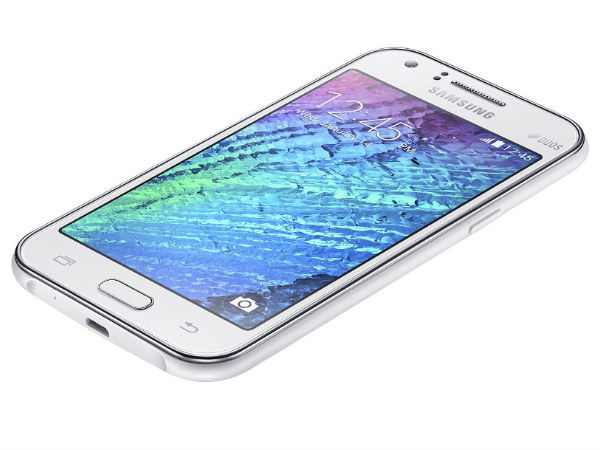 Smartphone hot nhất của Samsung, Galaxy J1 4G hầu như kh&ocirc;ng c&oacute; nhiều bước đột ph&aacute; so với c&aacute;c sản phẩm tiền nhiệm