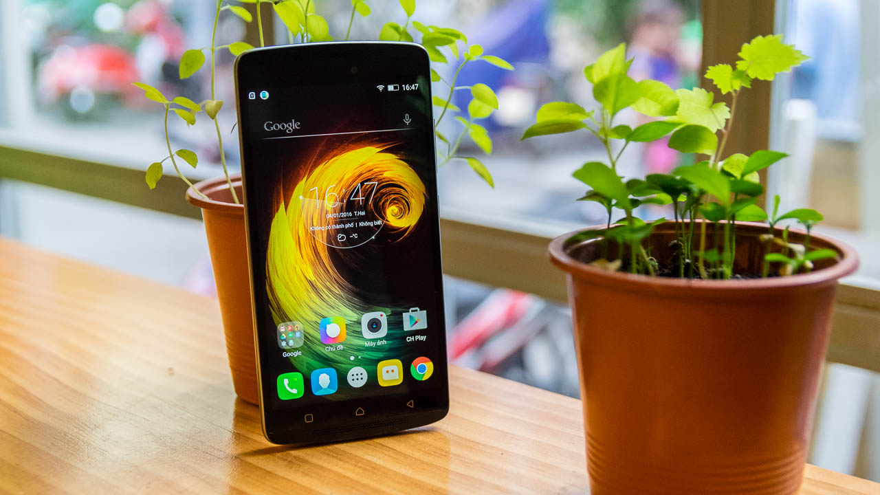 A7010 l&agrave; một trong những smartphone hot nhất ph&acirc;n kh&uacute;c tầm trungcuar Lenovo