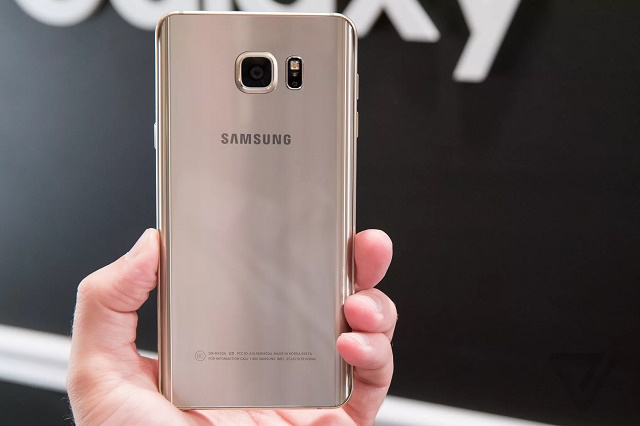 Galaxy Note 5 l&agrave; chiếc Phablet tốt nhất