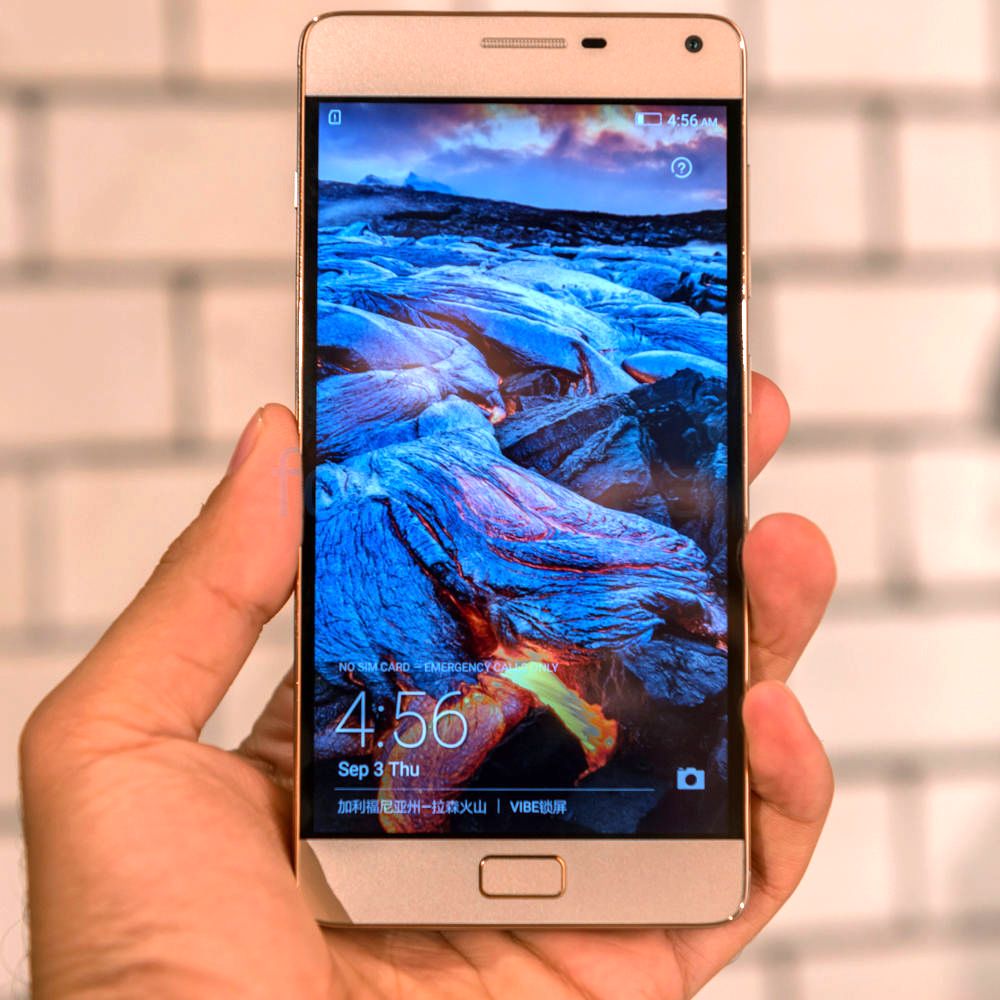 Vibe P1 l&agrave; một trong những smartphone hot nhất hiện nay