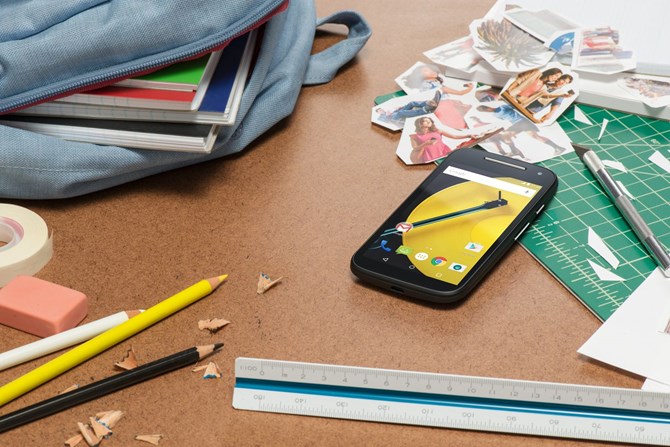 Motorola vừa ra mắt mẫu smartphone gi&aacute; rẻ pin khủng thế hệ mới Moto E