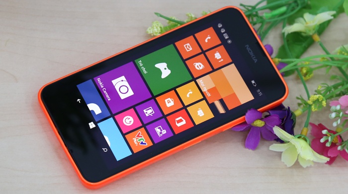 Nokia Lumia 630 l&agrave; smartphone gi&aacute; rẻ cấu h&igrave;nh tốt hỗ trợ 2 sim 2 s&oacute;ng