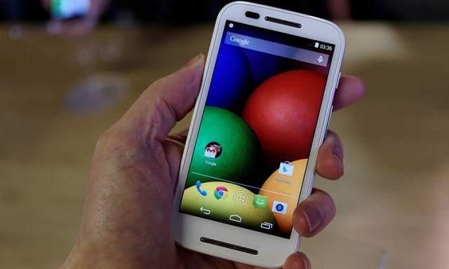 Motorola tiếp tục tấn c&ocirc;ng v&agrave;o ph&acirc;n kh&uacute;c smartphone gi&aacute; rẻ với sản phẩm mới mang t&ecirc;n Moto E