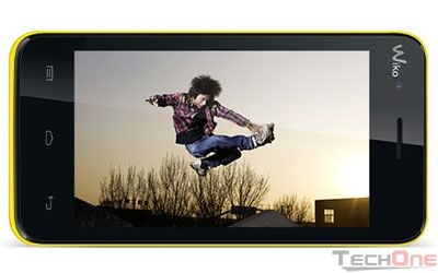 Wiko Sunset l&agrave; smartphone gi&aacute; rẻ c&oacute; kết nối 3G + , sẽ gi&uacute;p người d&ugrave;ng truy cập internet tốc độ cao, kết nối Wi-Fi tốc độ cao ở tầm xa 