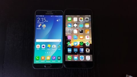 Samsung Galaxy Note 5 sử dụng Android 5.1.1 c&ograve;n iPhone 6 Plus đang d&ugrave;ng iOS 8.4