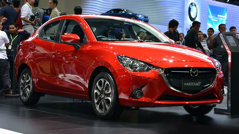 Động cơ SkyActiv với khả năng vận h&agrave;nh &ecirc;m &aacute;i l&agrave; lợi thế của Mazda 2