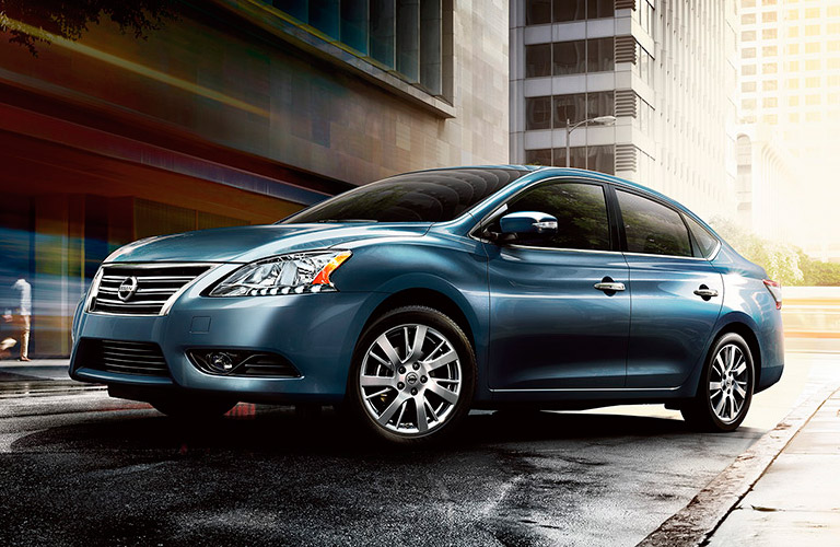 Những nâng cấp mới với công nghệ hiện đại của Nissan Sentra chính là điểm mạnh khi so sánh xe ô tô Những nâng cấp mới với công nghệ hiện đại của Nissan Sentra chính là điểm mạnh khi so sánh xe ô tô