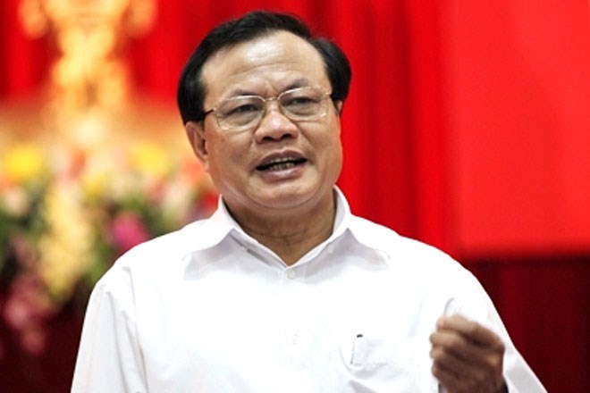 B&iacute; thư Th&agrave;nh ủy H&agrave; Nội Phạm Quang Nghị cũng thừa nhận những hạn chế trong việc chặt hạ c&acirc;y xanh