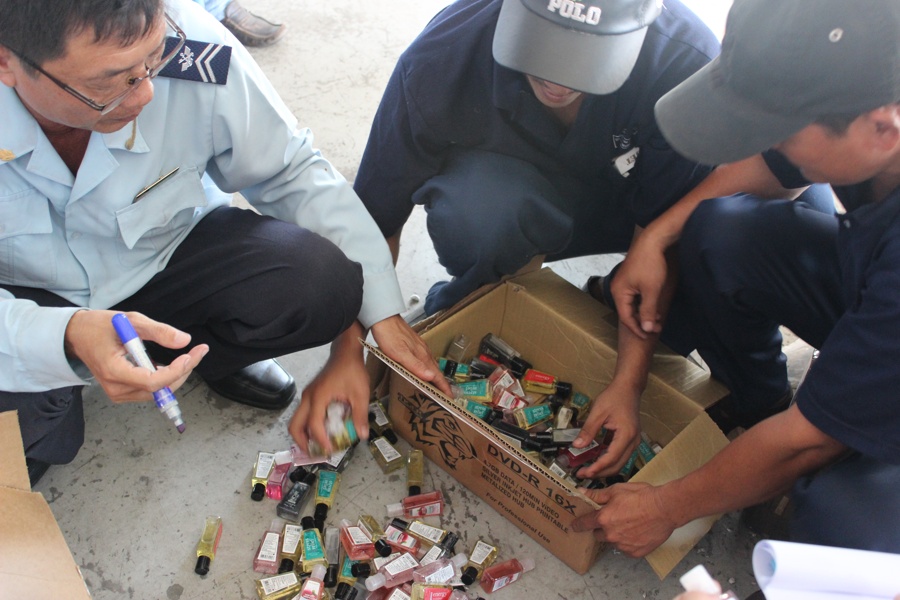 Son m&ocirc;i kh&ocirc;ng r&otilde; nguồn gốc mang lại nhiều nguy hại cho 13Win19 ưu đãi hấp dẫn