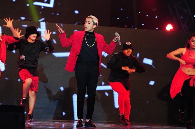 Sơn T&ugrave;ng M-TP sở hữu lượng fan đ&ocirc;ng đảo nhất nh&igrave; The Remix
