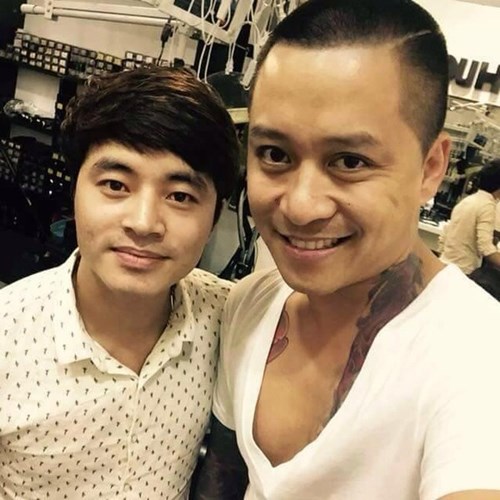Kiểu t&oacute;c mới của Tuấn Hưng sau khi thực hiện lời hứa với U23 Việt Nam