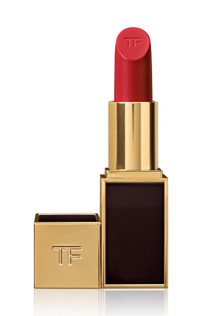 Tom Ford lu&ocirc;n l&agrave; d&ograve;ng son đổ chinh phục mọi c&ocirc; g&aacute;i từ c&aacute;i   nh&igrave;n đầu ti&ecirc;n