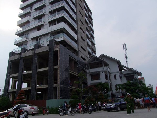 sập gi&agrave;n gi&aacute;o ở lạng sơn