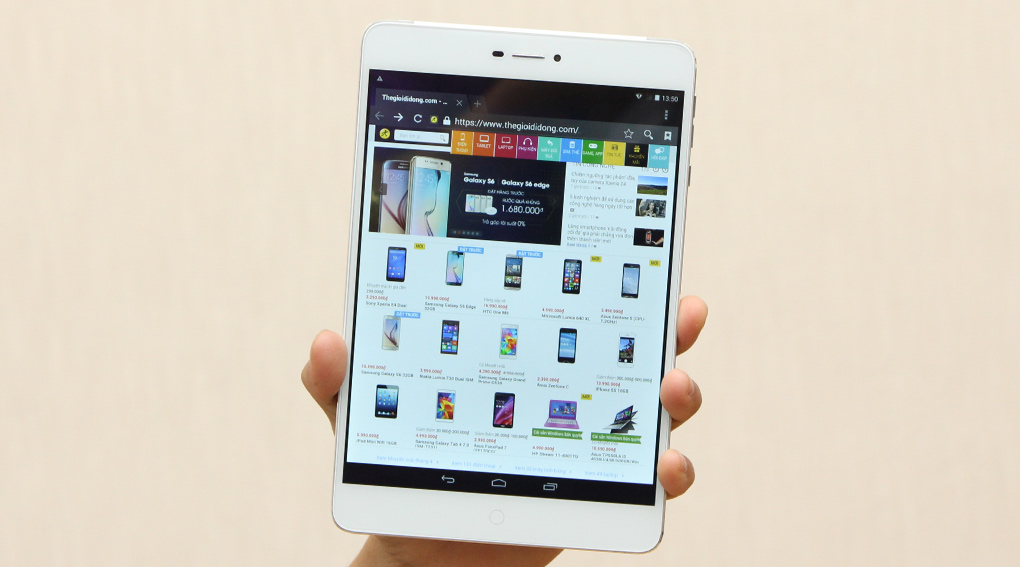 Mobell Tab 8 thiết kế viền màn hình mỏng, toàn thân máy được làm từ kim loại nguyên khối Mobell Tab 8 thiết kế viền màn hình mỏng, toàn thân máy được làm từ kim loại nguyên khối