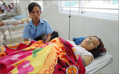 Nạn nh&acirc;n C&uacute;c b&agrave;ng ho&agrave;ng nhớ lại diễn biến vụ tai nạn giao th&ocirc;ng