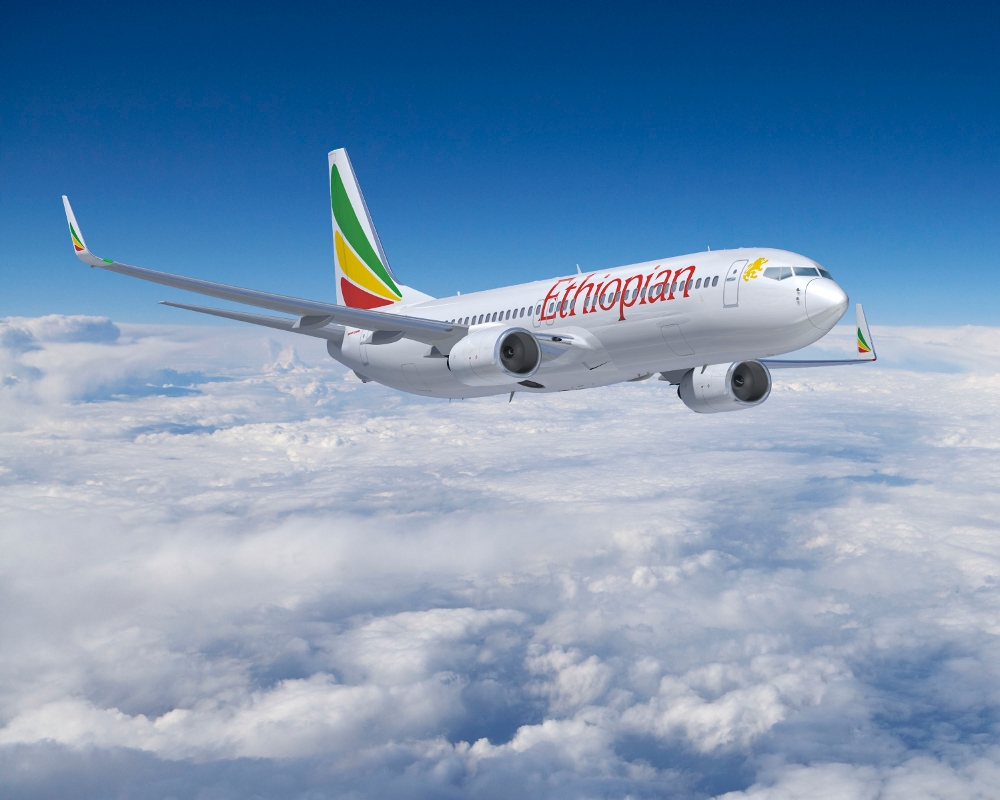 Một m&aacute;y bay Ethiopian Airlines đ&atilde; phải th&ocirc;ng b&aacute;o t&igrave;nh trạng khẩn cấp v&igrave; tai nạn hy hữu hỏng động cơ khi đang bay