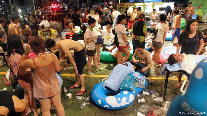 T&iacute;nh đến s&aacute;ng 28/6, đ&atilde; c&oacute; gần 350 người bị thương v&igrave; vụ tai nạn ch&aacute;y nổ n&agrave;y