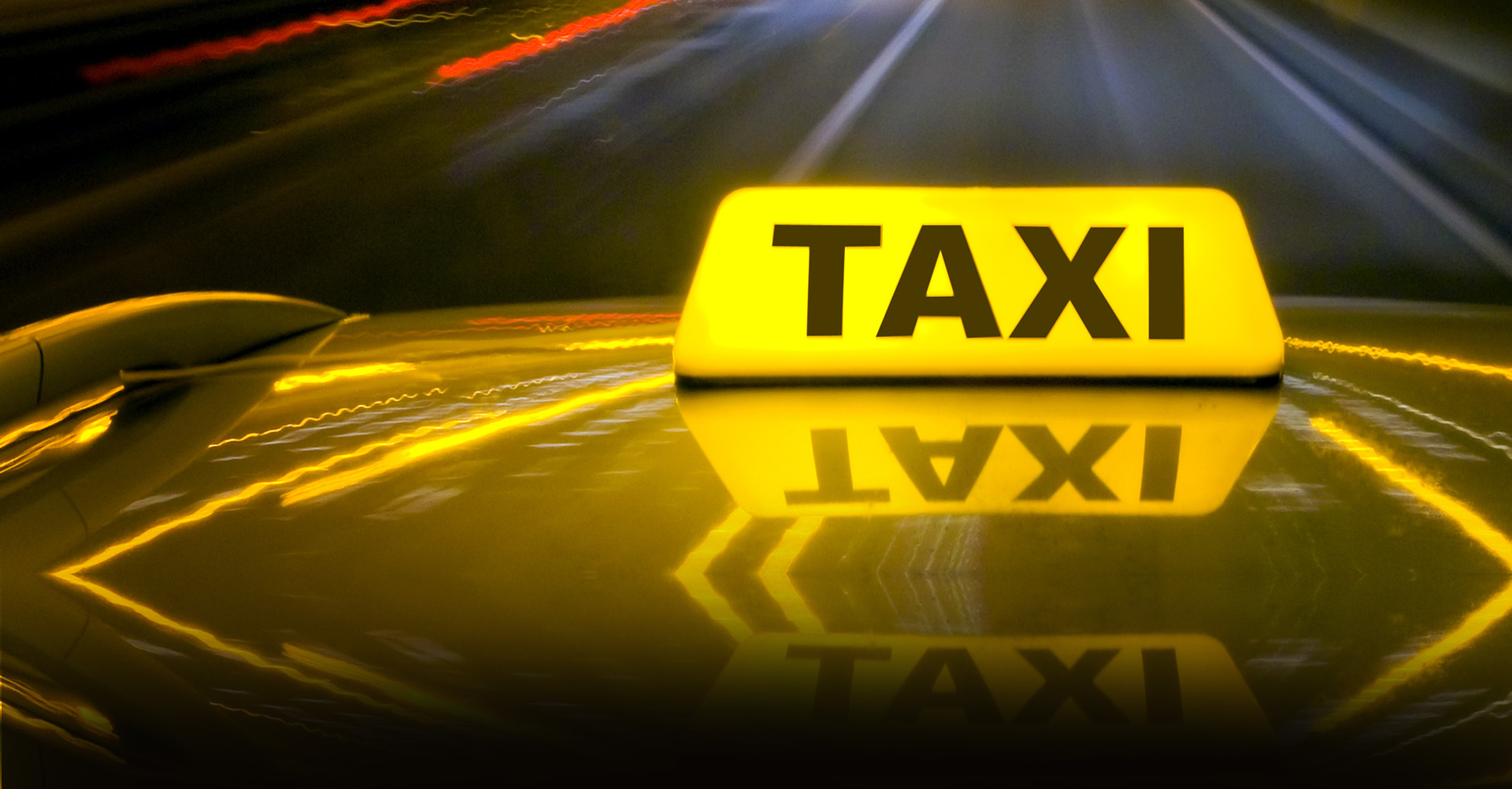 T&agrave;i xế taxi kh&ocirc;ng mặc quần đi đ&oacute;n kh&aacute;ch nữ đ&atilde; bị bắt
