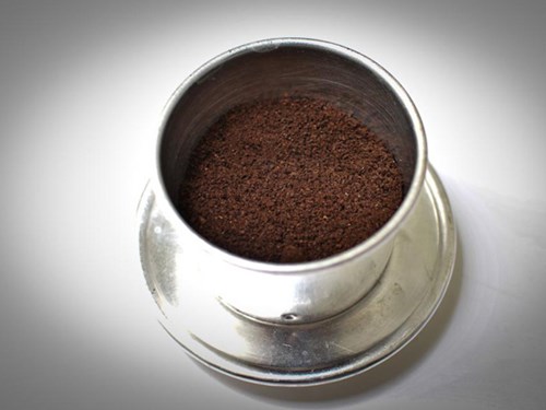 Tiết kiệm chi phí khi tắm trắng bằng bã cà phê Tiết kiệm chi phí khi tắm trắng bằng bã cà phê