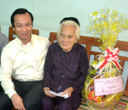 T&acirc;n B&iacute; thư Th&agrave;nh ủy Đ&agrave; Nẵng 39 tuổi Nguyễn Xu&acirc;n Anh. 