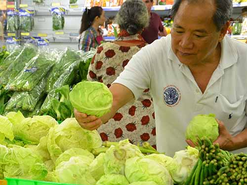Thực phẩm gi&uacute;p tăng cơ bắp bao gồm c&aacute;c loại rau họ nh&agrave; cải