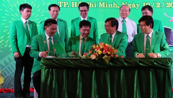 &Ocirc;ng Hồ Huy