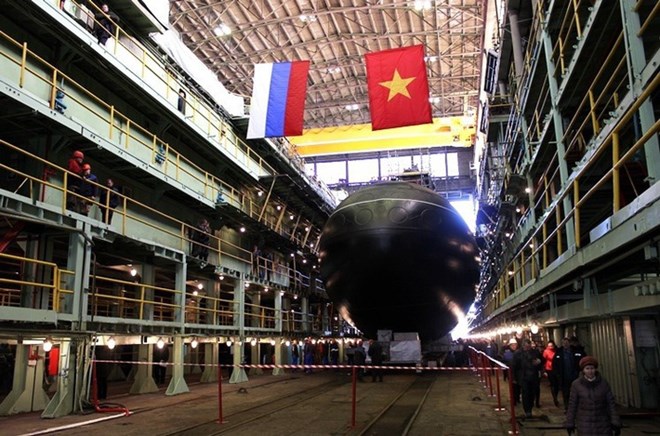T&agrave;u ngầm Kilo thuộc dự &aacute;n 636 m&agrave; Nga đ&oacute;ng cho Việt Nam tại xưởng đ&oacute;ng t&agrave;u ở S.Peterburg