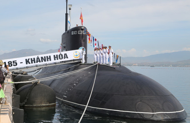 T&agrave;u ngầm Kilo HQ-185 Kh&aacute;nh H&ograve;a hiện đang trong bi&ecirc;n chế của qu&acirc;n đội Việt Nam