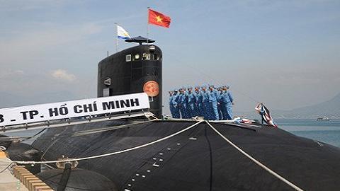 T&agrave;u ngầm Kilo Hải Ph&ograve;ng l&agrave; t&agrave;u ngầm thứ 3 trong loạt 6 t&agrave;u Ngầm của Nga về Việt Nam
