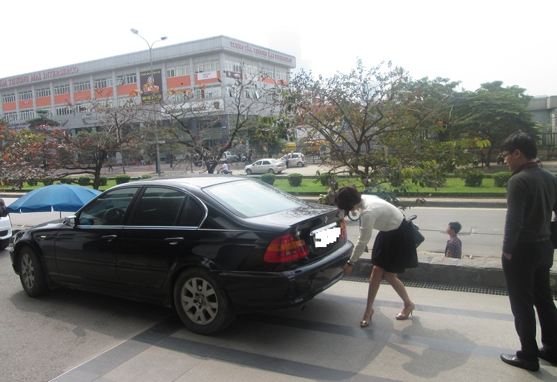 Taxi Group mang biển số 30V - 2133