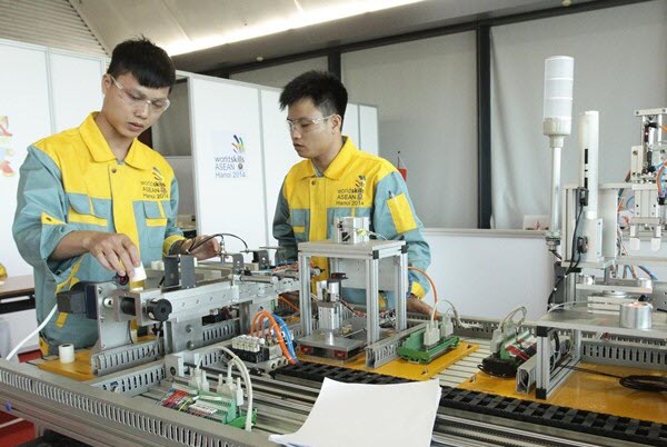 c&ocirc;ng nh&acirc;n l&agrave;nh nghề, tay nghề asean, Link Đăng Nhập Nhà cái 13Win16.Com FDI, Sòng Bài Trực Tuyến 13Win.com c&ocirc;ng nghiệp