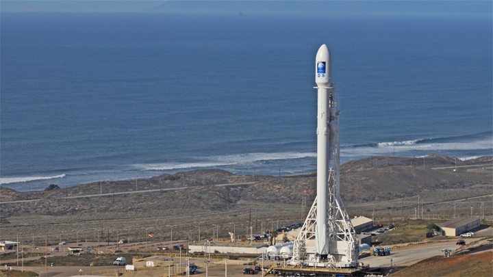 https://www.nhandan.com.vn/congnghe/thong-tin-so/item/28565802-spacex-lan-thu-ba-that-bai-khi-cho-ten-lua-day-falcon-9-ha-canh-tren-bien.html https://www.nhandan.com.vn/congnghe/thong-tin-so/item/28565802-spacex-lan-thu-ba-that-bai-khi-cho-ten-lua-day-falcon-9-ha-canh-tren-bien.html