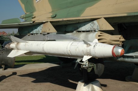 T&ecirc;n lửa Kh-25 bắt đầu hoạt động trong kh&ocirc;ng qu&acirc;n X&ocirc; viết giai đoạn 1973-1975